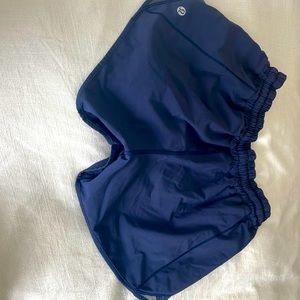 Lululemon athletic shorts - hotty-hot low rise short lined 4”